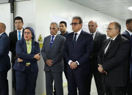 باستثمارات تصل إلى 12 مليار جنيه بحلول 2030..وزير الصحة يتفقد «مدينة اللقاحات و البيوتكنولوجي» ويؤكد أهميتها الاستراتيجية