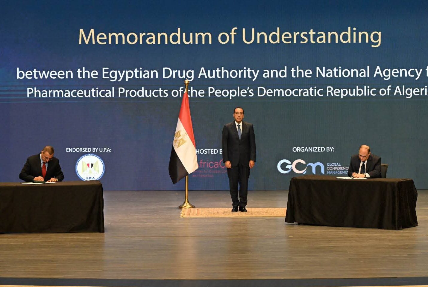 “رئيس الوزراء” يشهد توقيع ثلاث مذكرات تفاهم استراتيجية لتعزيز التعاون الإقليمي والدولي ودعم التكامل الإفريقي وتطوير منظومات الدواء والرعاية الصحية