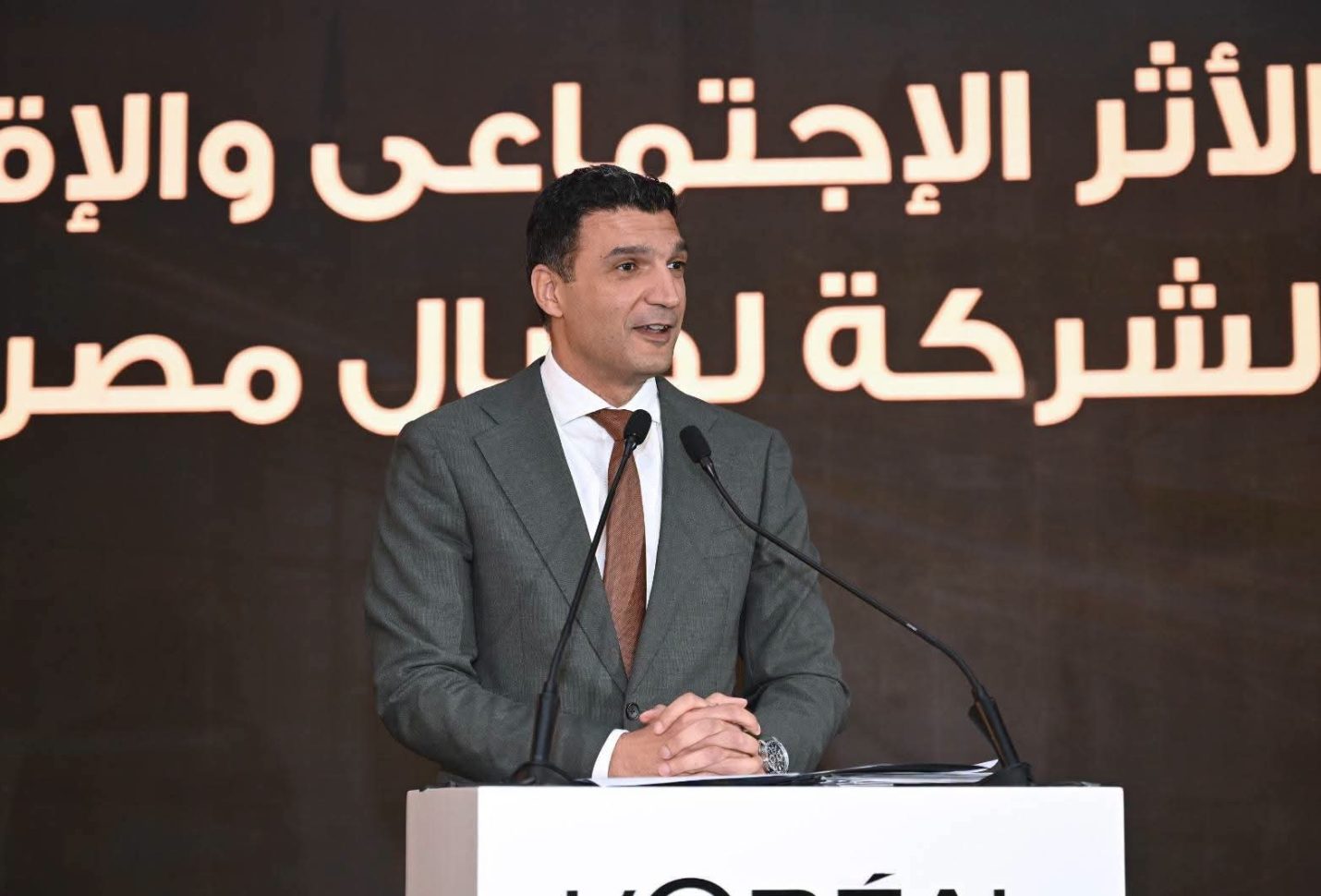 وزير الصناعة: «لوريال مصر» نموذج يحتذى به في التصنيع المستدام والاعتماد الكامل على الطاقة المتجددة