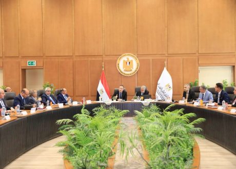  وزير التعليم العالي يترأس اجتماع مجلس الجامعات الأهلية بمقر الوزارة بالعاصمة الجديدة