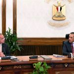 «مدبولي» يتابع مستجدات الموقف التنفيذي لمشروعات الطاقة الجديدة والمتجددة