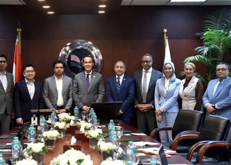 الهيئة العامة للاستثمار والمناطق الحرة و إنتربرايز سنغافورة تبحثان تعزيز التعاون الاستثماري بين البلدين