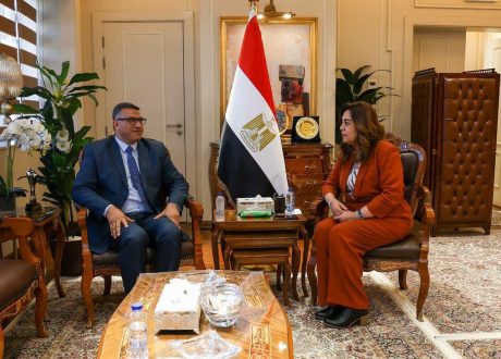 وزيرة التنمية المحلية والبيئة تتابع مشروعات التنمية المستدامة ومنظومة المخلفات بقنا