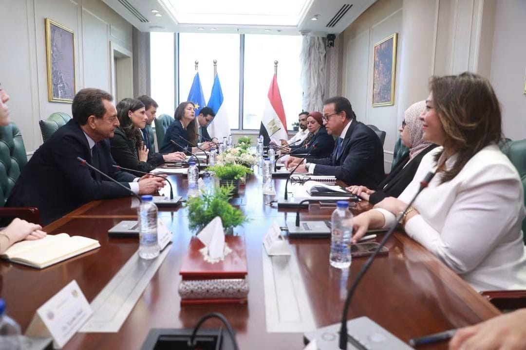وزير الصحة يستقبل الوزيرة الفرنسية لتعزيز الشراكة الصحية بين مصر وفرنسا