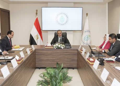رئيس الرعاية الصحية: رضا المنتفعين معيار نجاح التأمين الصحي الشامل.. وتقارير أسبوعية لمتابعة قوائم الانتظار