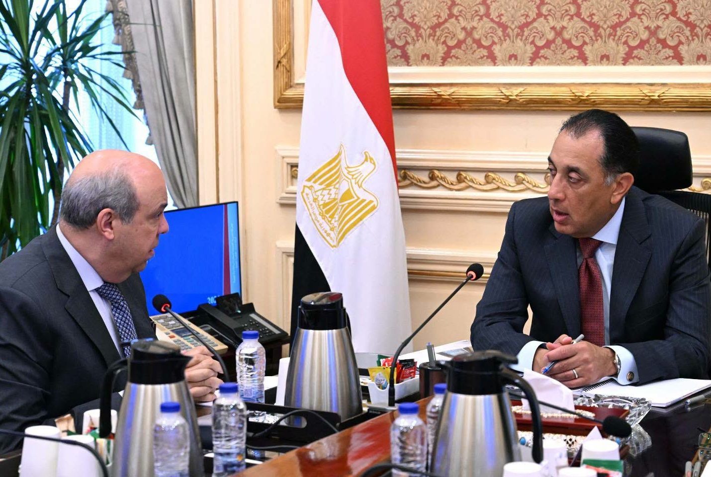 رئيس الوزراء يتابع تنفيذ مبنى الركاب (4) بمطار القاهرة.. ورفع الطاقة الاستيعابية إلى 70 مليون راكب سنويًا