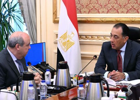 رئيس الوزراء يتابع تنفيذ مبنى الركاب (4) بمطار القاهرة.. ورفع الطاقة الاستيعابية إلى 70 مليون راكب سنويًا