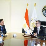 مباحثات مصرية إماراتية لتعزيز التعاون في النقل واللوجستيات وتطوير الموانئ
