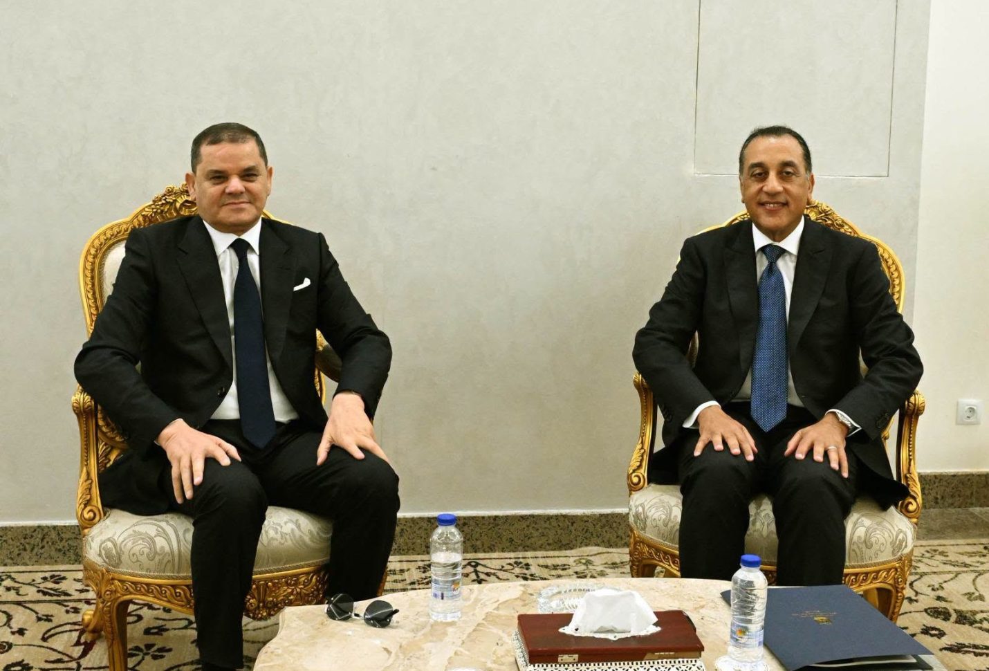 مدبولي يبحث مع الدبيبة تعزيز التعاون في الطاقة والاستثمارات المشتركة ودعم مشروعات البنية التحتية