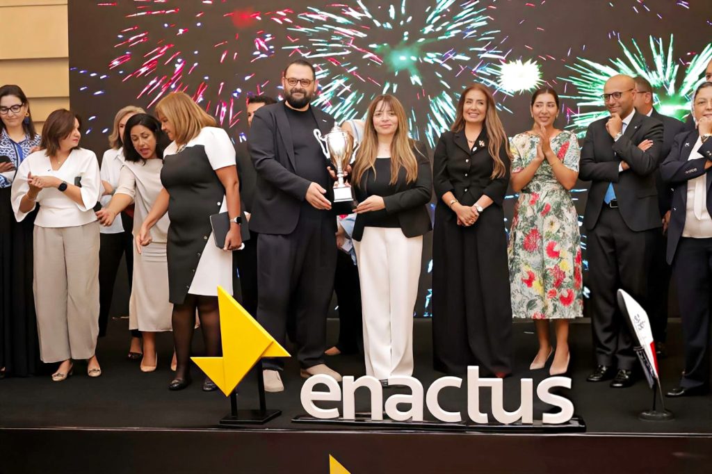 دعمًا للابتكار وريادة الأعمال.. «البنك الأهلي» يشارك في نهائيات Enactus Egypt