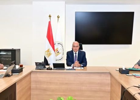 وزير الري يتابع الموقف التنفيذي لمشروع “دعم تحديث إدارة الموارد المائية بقطاع الزراعة في مصر”