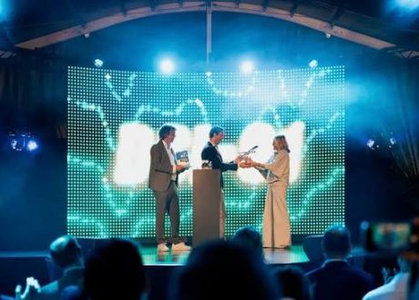 KLM commits nearly €3 bln to Netherlands’ first SAF plant