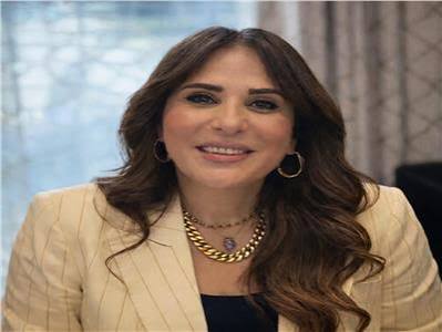 وزيرة الإسكان تتابع موقف تنفيذ المشروعات السكنية والخدمية بمدينتي 15 مايو والعبور ومحافظة بورسعيد