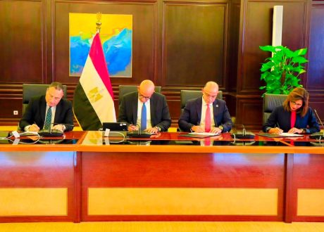 إطلاق «البرنامج الرئاسي لتأهيل النشء المصري للقيادة» لاكتشاف ورعاية المتفوقين وتأهيلهم للمستقبل