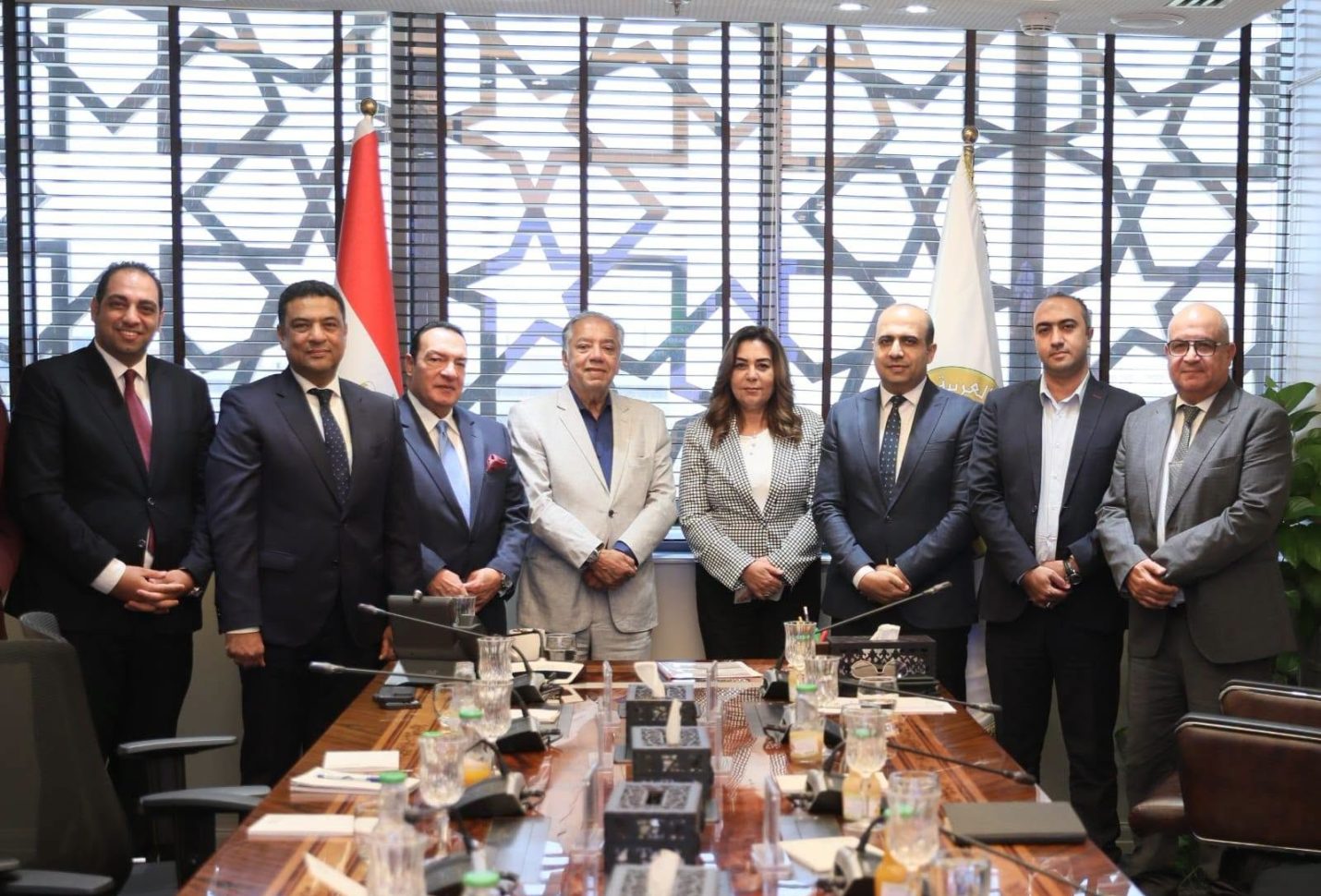 التنمية المحلية والبيئة تبحث مع الصناعات الكيماوية تسريع تراخيص التدوير وتعزيز الاقتصاد الدائري