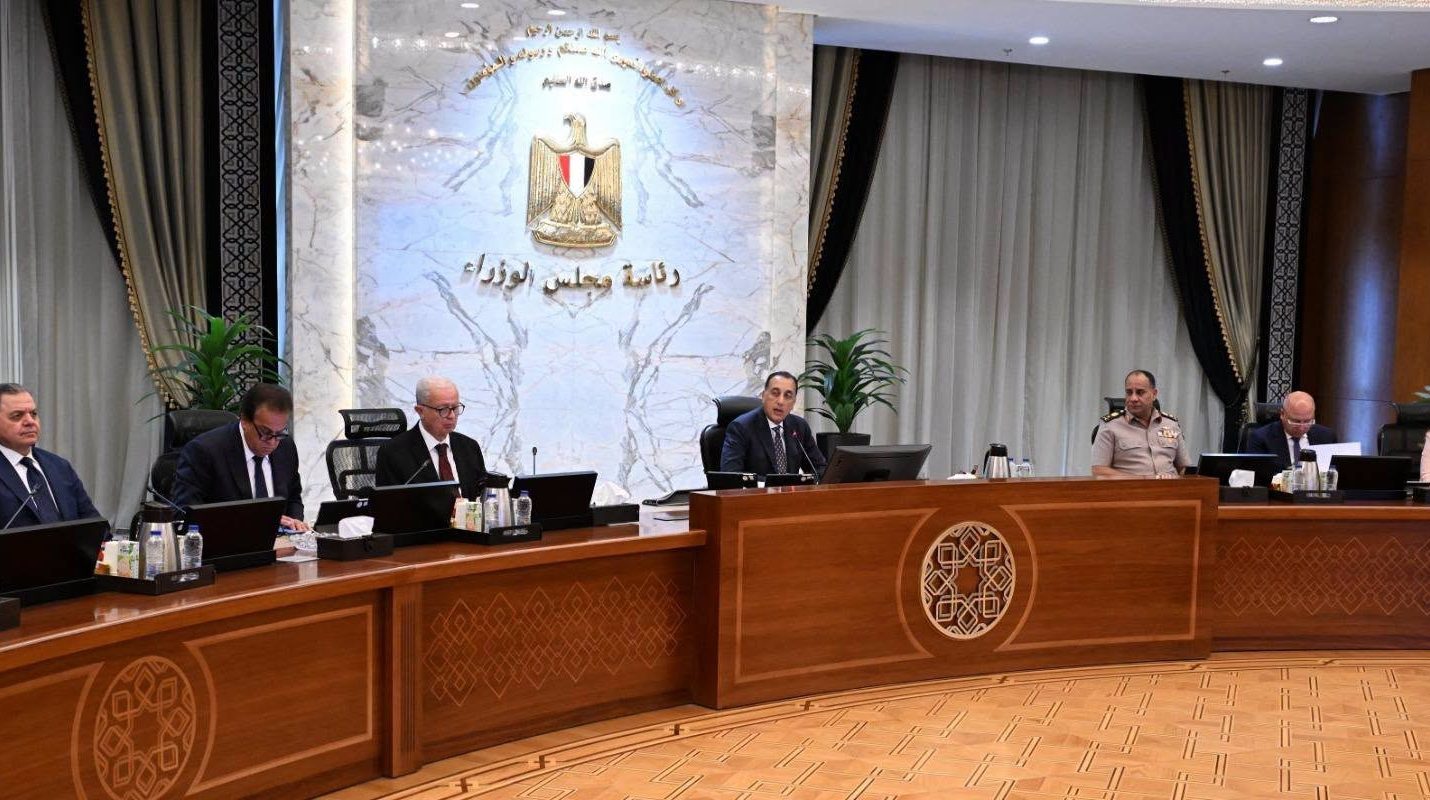 لتخفيف الأعباء عن الأسر.. مدبولي: توجيهات رئاسية بتكثيف معارض المستلزمات الدراسية بأسعار مناسبة