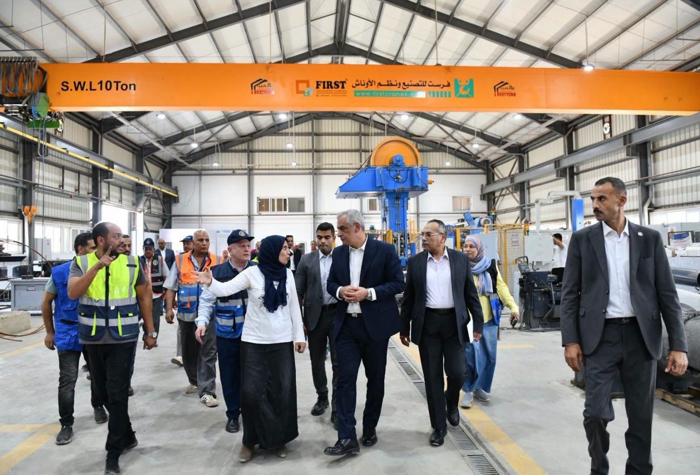 وزير الإنتاج الحربي يتفقد «حلوان لمحركات الديزل» ويوجه بتوسيع التصنيع المحلي لديسكات التهوية
