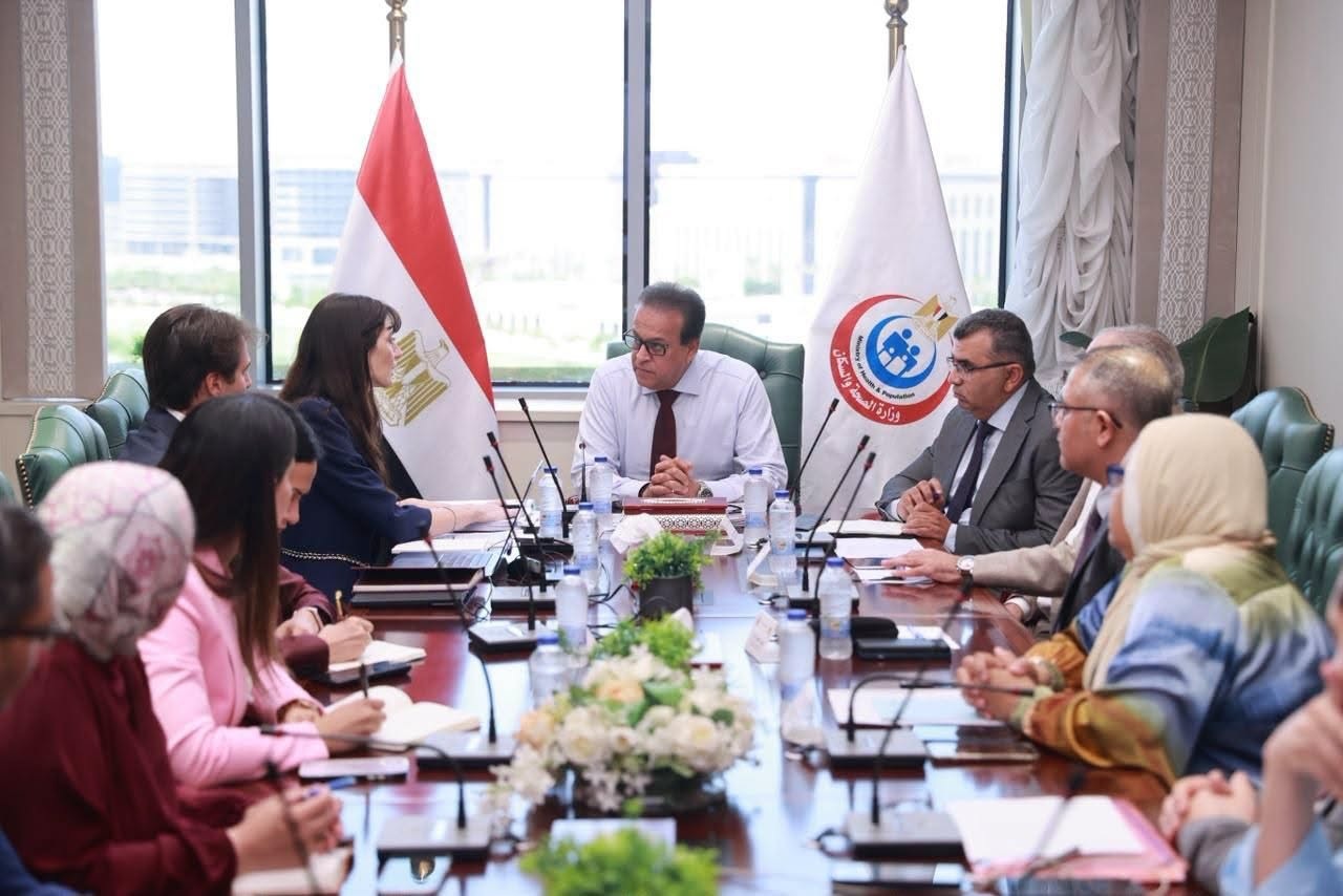 وزير الصحة يبحث مع مجموعة «سان دوناتو» الإيطالية مستجدات تنفيذ مستشفى هليوبوليس الجديد وخطط الاستثمار