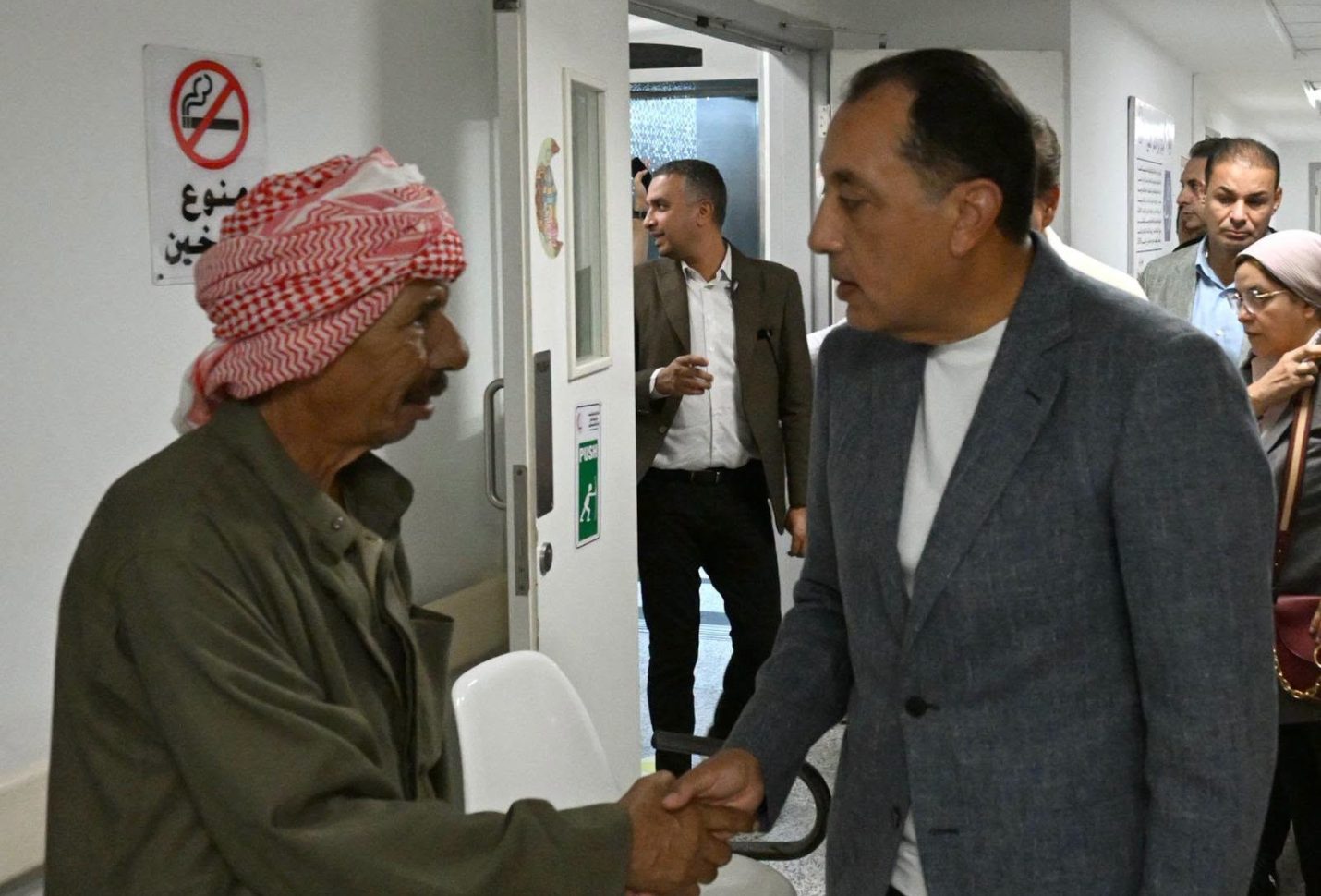 «110 آلاف حالة خلال عامين».. مدبولي يتفقد مركز أورام كفر الشيخ