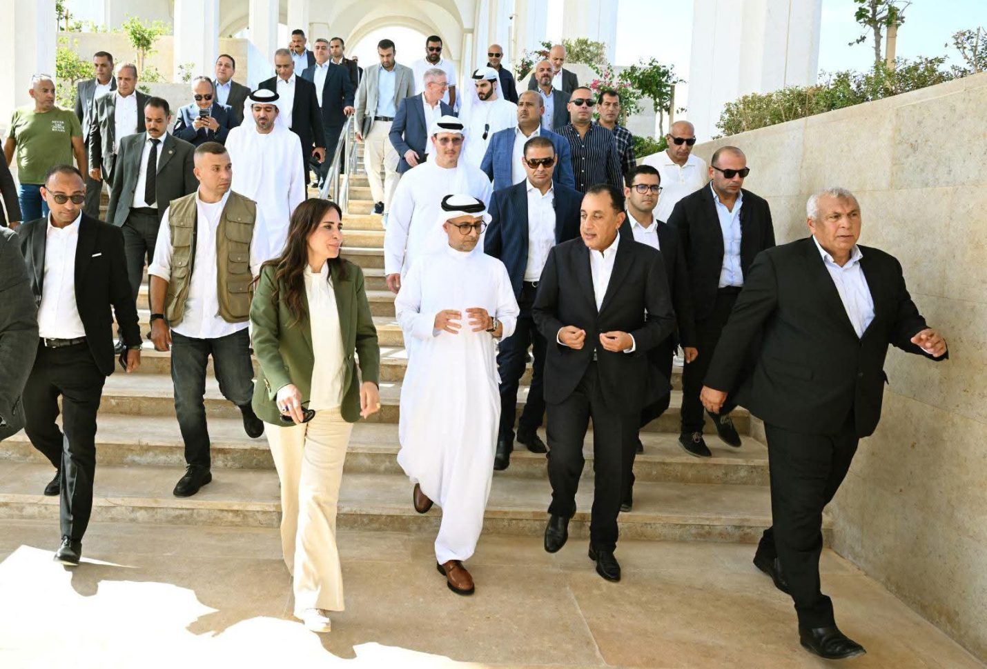 مدبولي: «رأس الحكمة» ركيزة لدفع التنمية العمرانية والسياحية المستدامة بالساحل الشمالي