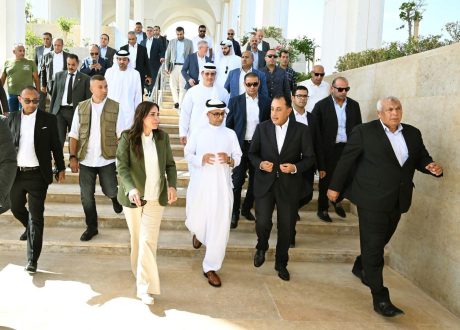 مدبولي: «رأس الحكمة» ركيزة لدفع التنمية العمرانية والسياحية المستدامة بالساحل الشمالي