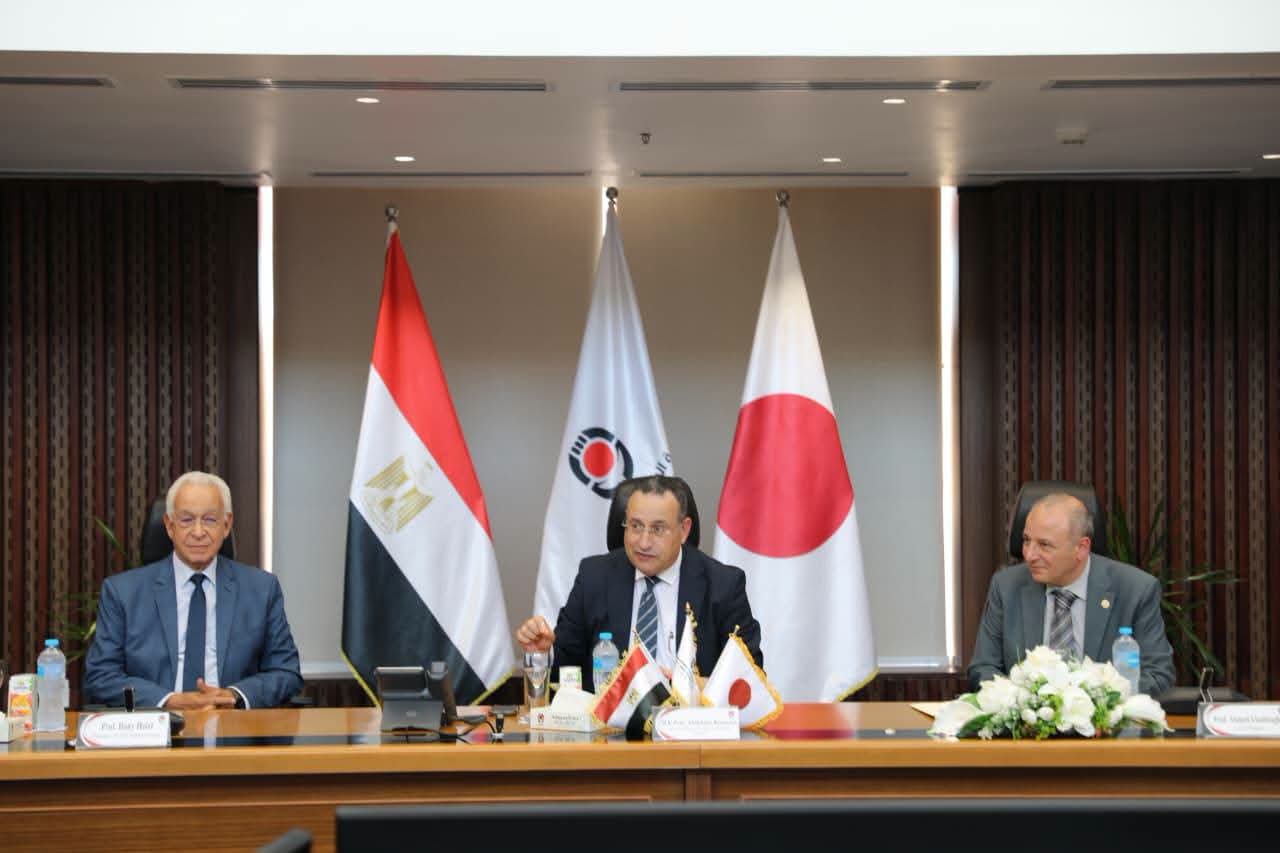 قنصوة: نعمل على ربط البحث العلمي باحتياجات الصناعة والتوسع في برامج الوظائف المستقبلية
