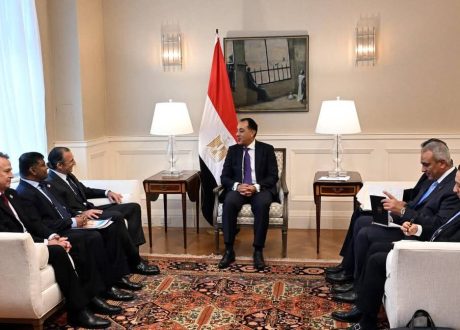 رئيس الوزراء: الحكومة تدعم تسريع مشروعات الاستكشاف والإنتاج وتعزيز الاستثمارات