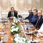 «الشباب والرياضة» و«حديد عز» تبحثان شراكة استراتيجية لتوسيع دعم الأبطال والموهوبين