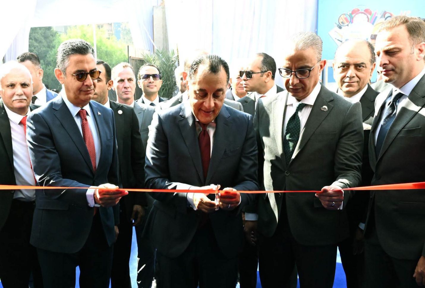 رئيس الوزراء يفتتح المعرض الرئيسي لـ “أهلًا مدارس” بمحافظة الجيزة