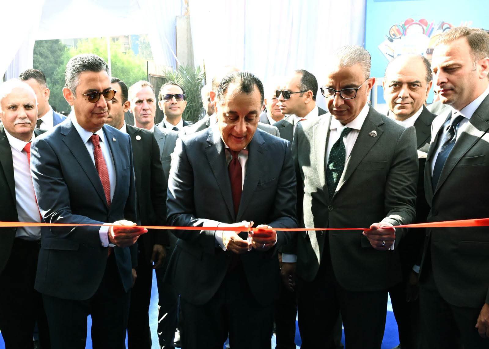 رئيس الوزراء يفتتح المعرض الرئيسي لـ “أهلًا مدارس” بمحافظة الجيزة