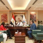 وزير الصحة يستقبل سفيرة مصر بتنزانيا لبحث تعزيز التعاون الصحي والسياحة العلاجية بين البلدين