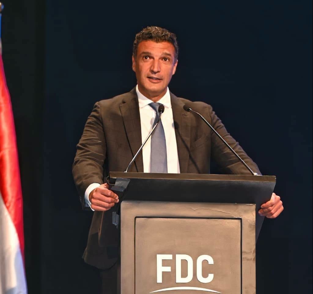 «التكنولوجيا تحدد التنافسية».. وزير الصناعة يدعو المصانع لتبني الذكاء الاصطناعي والحلول الرقمية