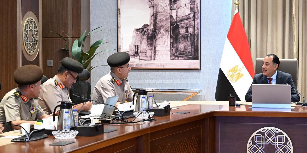 رئيس الوزراء: إنجاز مشروعات الهيئة الهندسية يرفع مستوى الخدمات ويدعم التنمية بالمحافظات
