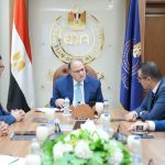 «منصات للترويج وبناء الشراكات».. هيئة الدواء تبحث دعم حضور الصناعة المصرية في المعارض الدولية