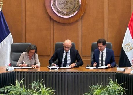 وزير التعليم يوقع بروتوكولًا لإنشاء مدرسة تكنولوجية لإعداد كوادر قطاع النقل