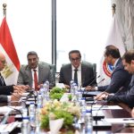وزير الصحة يوجه بتسريع تطبيق التأمين الصحي الشامل وتحسين جودة الخدمات 