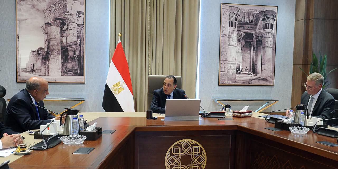 مدبولي يتابع استعدادات جلسة «مسيرة الطاقة المصرية» بمنتدى مصر 2026 واستشراف آفاق المستقبل