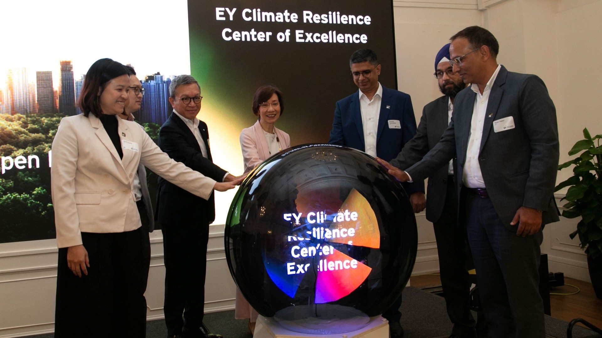 EY opens Singapore center to link climate resilience with business growth