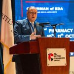 «الذكاء الاصطناعي والتحول الرقمي».. رئيس هيئة الدواء يكشف ملامح تطوير المنظومة التنظيمية وتعزيز أمان الدواء