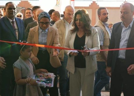 بتكلفة 21 مليون جنيه.. منال عوض ومحافظ الوادي الجديد تفتتحان تطوير مجزر موط بالداخلة