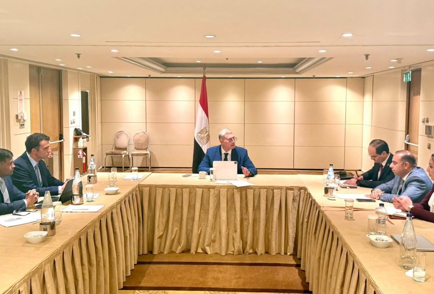 «تمهيدًا لقرار الاستثمار النهائي».. وزير البترول يتابع مع «شيفرون» الخطوات الأخيرة لربط حقل أفروديت بالبنية التحتية المصرية