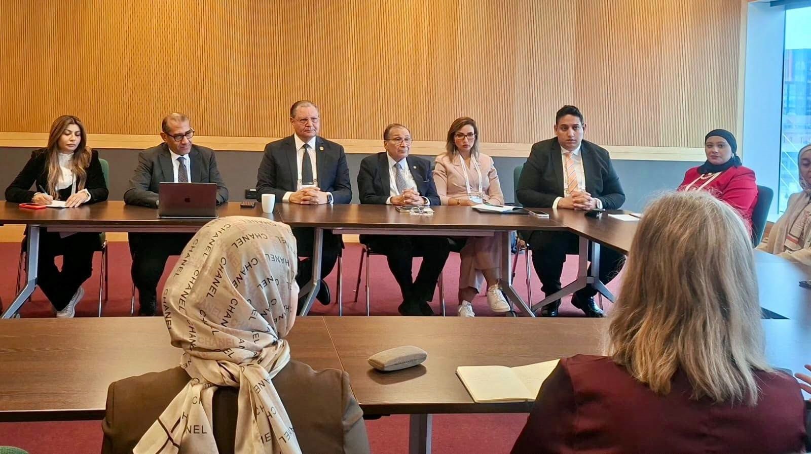 رئيس «الاعتماد والرقابة الصحية» يبحث مع رئيس «ISQua» توسيع التعاون في جودة الرعاية الصحية