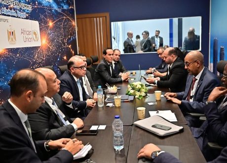محمد فريد يبحث مع رئيس بنك التجارة والتنمية الأفريقي تمويل توسع الشركات المصرية في الأسواق الأفريقية